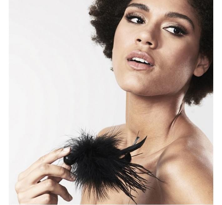 Метелочка Bijoux Indiscrets Pom Pom feather tickler