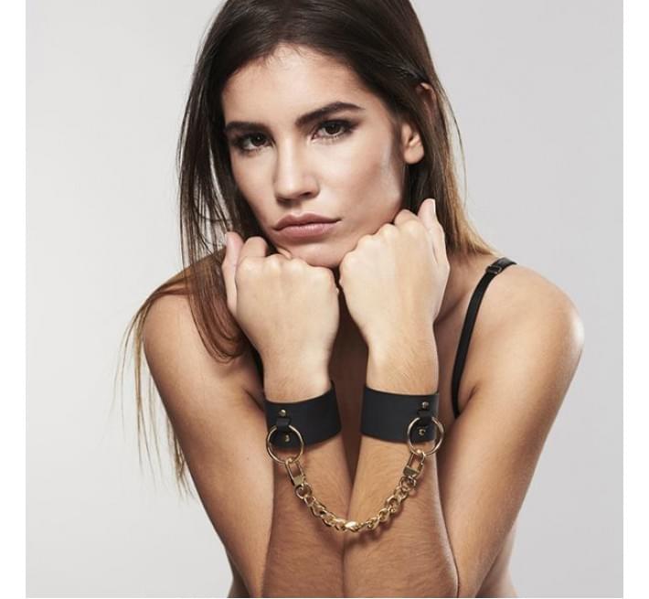 Наручники Bijoux Indiscrets MAZE Wide Cuffs Чорні