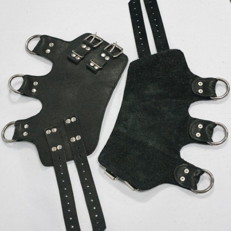Поножи манжеты для подвеса за ноги Art of Sex Leg Cuffs For Suspension из натуральной кожи Черные
