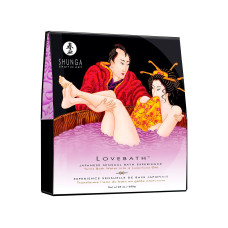 Гель для ванни Shunga LOVEBATH – Sensual Lotus 650 гр, робить воду ароматним желе зі SPA-ефектом