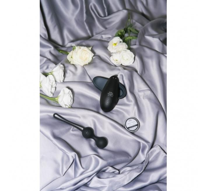 Набір іграшок Fifty Shades Of Grey & Womanizer Desire Blooms Kit