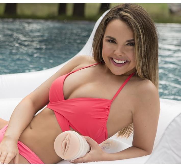 Мастурбатор Fleshlight Girls: Dillion Harper Crush (SIGNATURE COLLECTION)