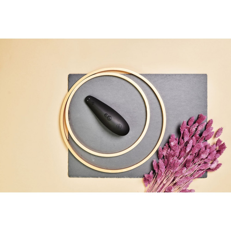 Вакуумний стимулятор клітора Womanizer Classic 2 Black