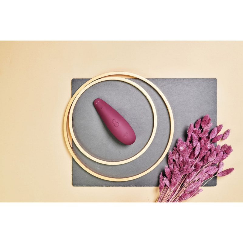 Вакуумний стимулятор клітора Womanizer Classic 2 Bordeaux