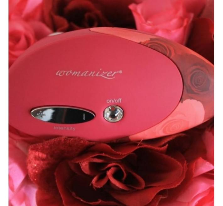 Вакуумный клиторальный стимулятор Womanizer W-500 Red/Rose