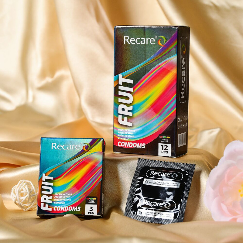 Holographic Recare Fruit Flavour Condoms 3 шт, аромати: м'ята, банан, полуниця