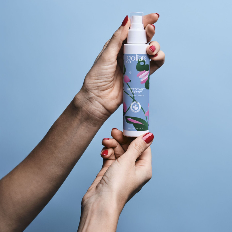 Антибактеріальний спрей для іграшок Goliate Nettoyant Sextoy 100 мл, безпечний для тіла